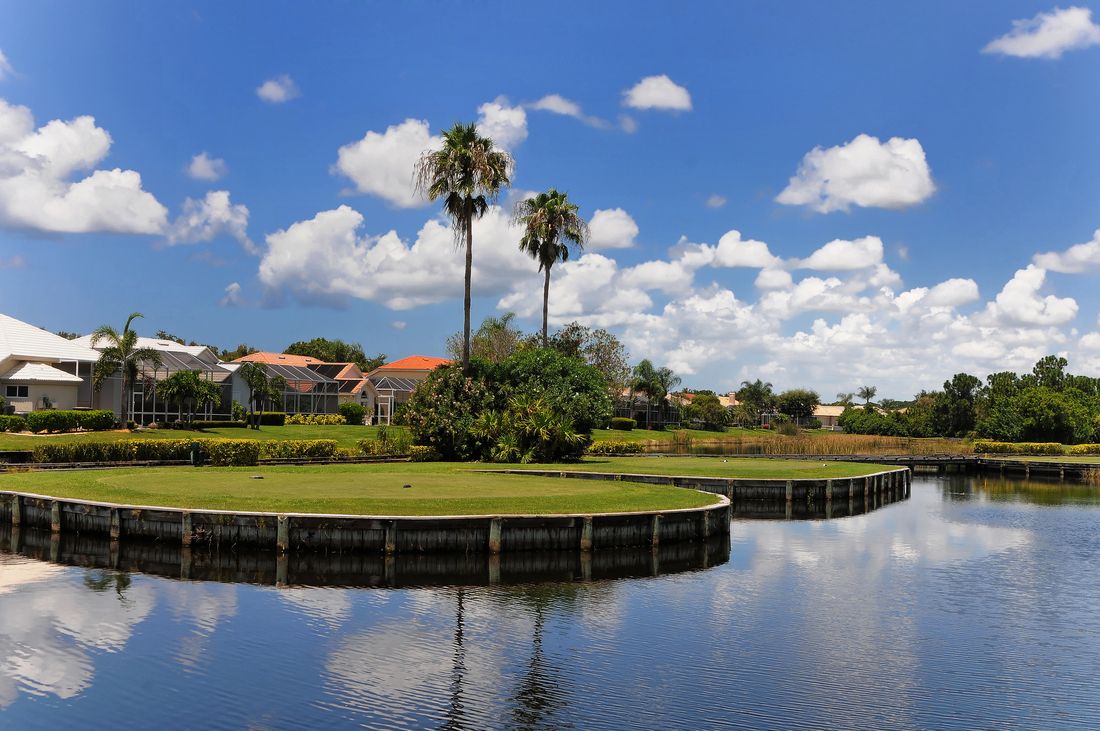 ⛳ Real Time reservations of Golf Green Fees for Pelican Point Lakes