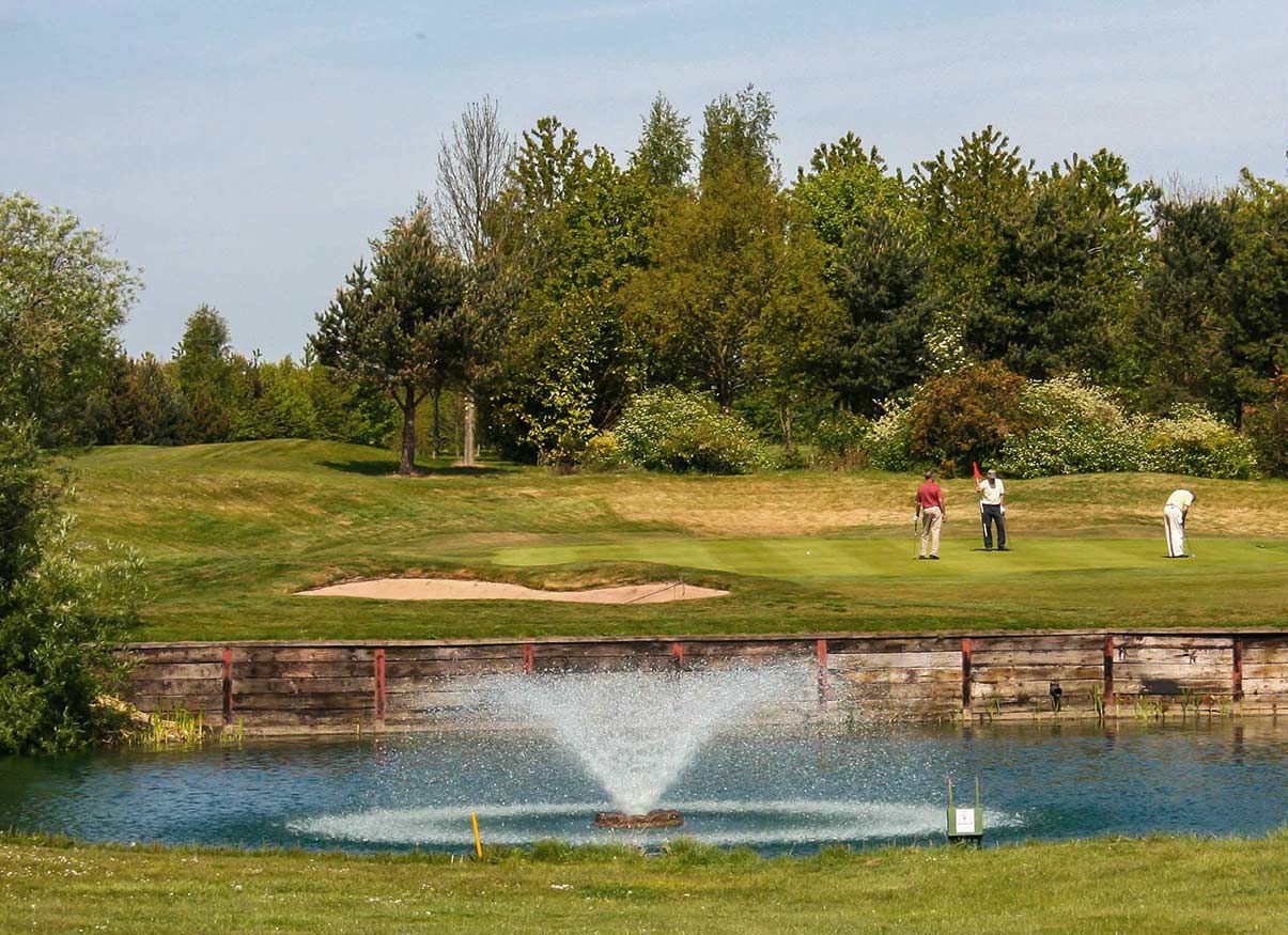 ⛳ Real Time reservations of Golf Green Fees for Ripon City Golf Club