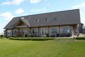 Leeuwarden Pitch & Putt Golf - 18 Holes - Green Fee - Tee Times