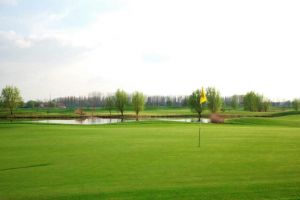 Golf Club Crema