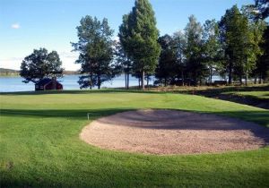 Dömle Golf & Country Club - 18-hålsbanan - Green Fee - Tee Times